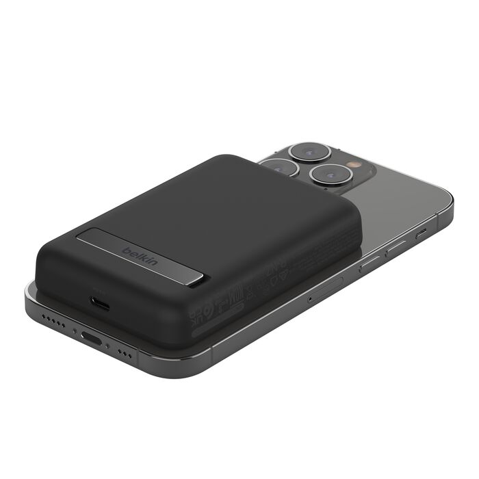 BOOST CHARGE™ Magnetic Wireless Powerbank with kick stand 5,000 mAh Black