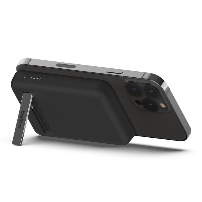 BOOST CHARGE™ Magnetic Wireless Powerbank with kick stand 5,000 mAh Black